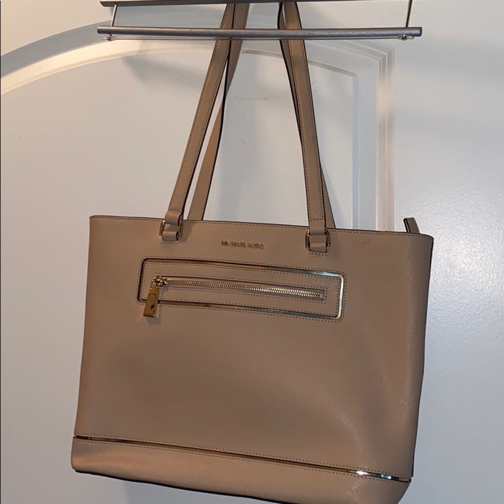 Michael Kors tote bag